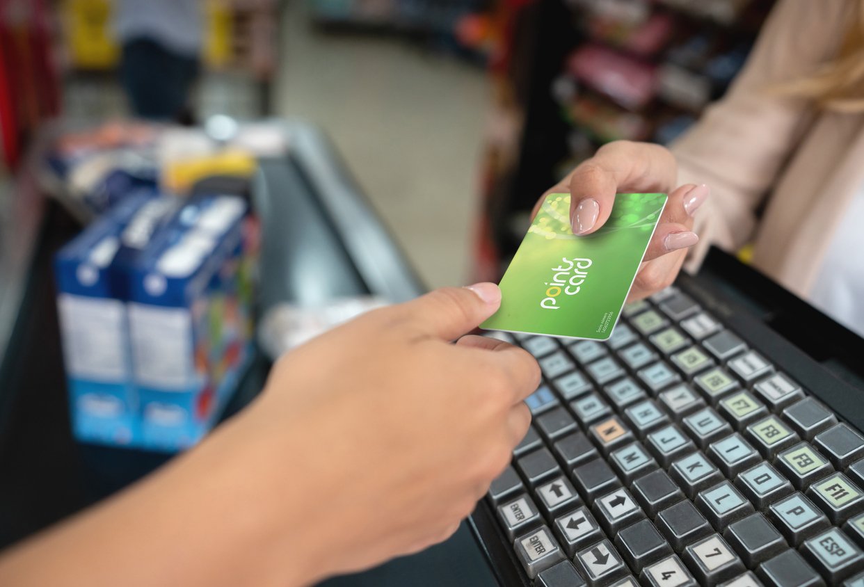 Customer retention supermarket rewards card
